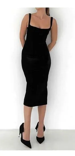 Rumored “Runaway” Black Velvet Midi Dress - Image 2