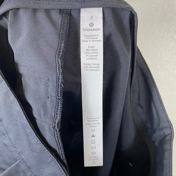 Lululemon This Instant Black High Rise Shorts - Image 5