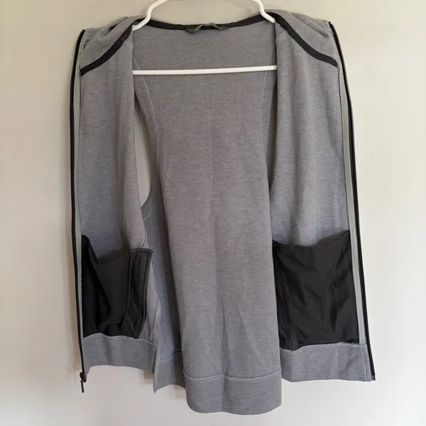 The North Face Womens Heather Grey Sleeveless Full Zip Hoodie Vest Size M‎ - Image 7