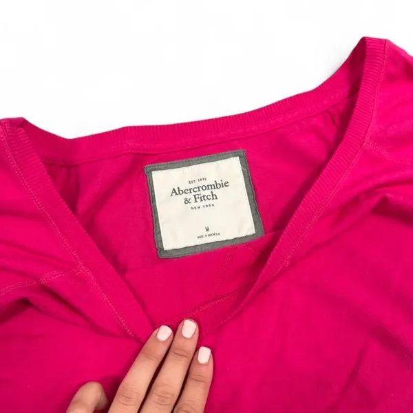Abercrombie & Fitch pink 3/4 sleeve top - Image 3