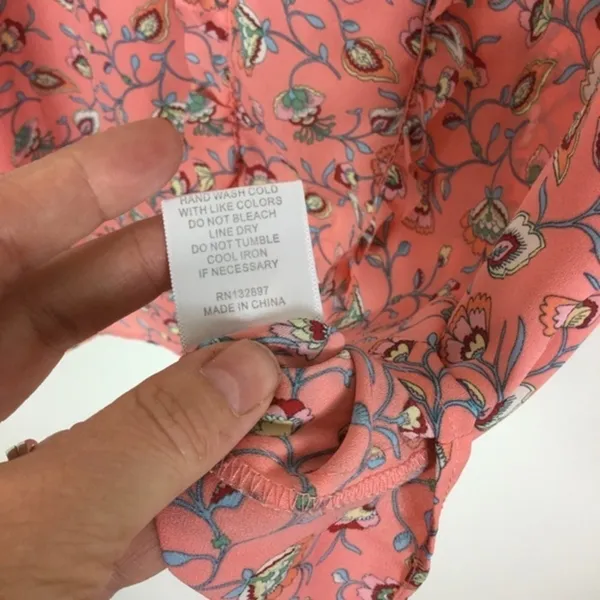 Rose + Olive Garden Liberty print ruffle floral‎ pattern sleeveless blouse countryside - Image 3