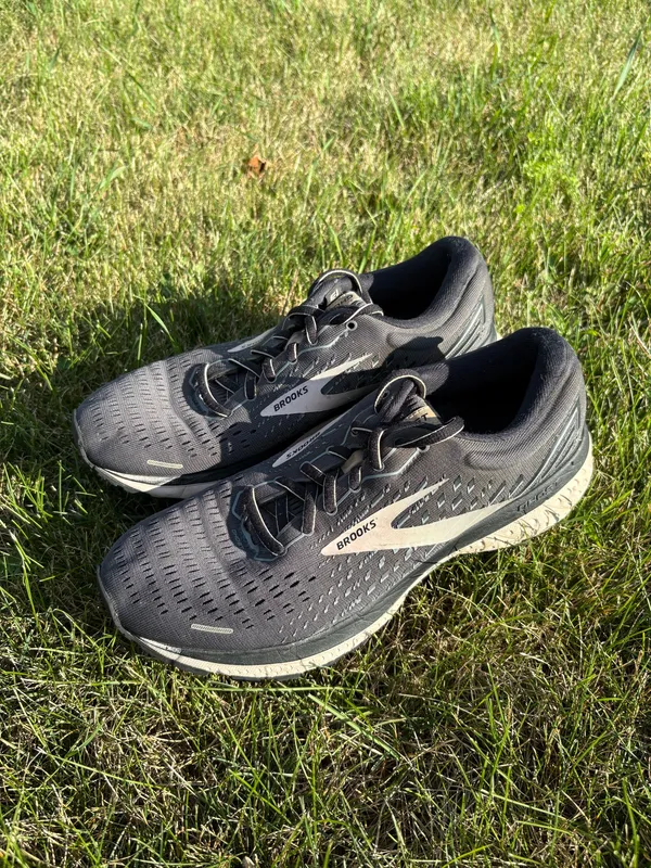 Brooks Ghost Running Shoes - Image 4
