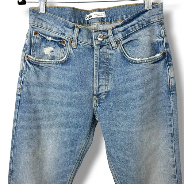 Zara Light Wash Distressed Denim Button Fly Mid-Rise Straight Leg Jeans Size 30 - Image 3