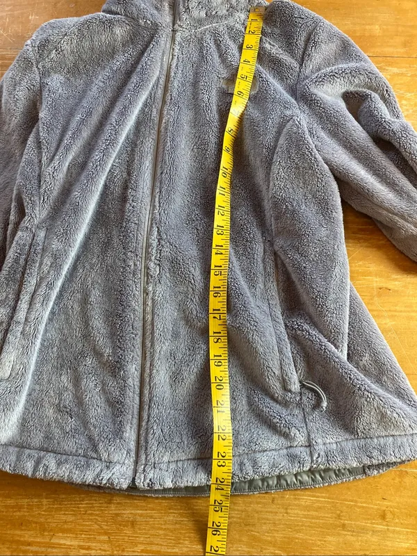The North Face Women's Gray Plush Full Zip Teddy Fleece Jacket - Image 7
