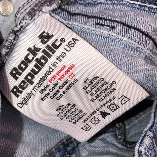 Rock & Republic size 26 blue jean Bermuda shorts - Image 7