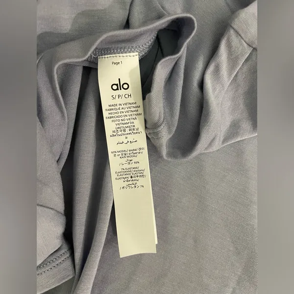 Alo Yoga NWT All Day Short Sleeve Tee Shirt Top Winter Frost Size S - Image 8