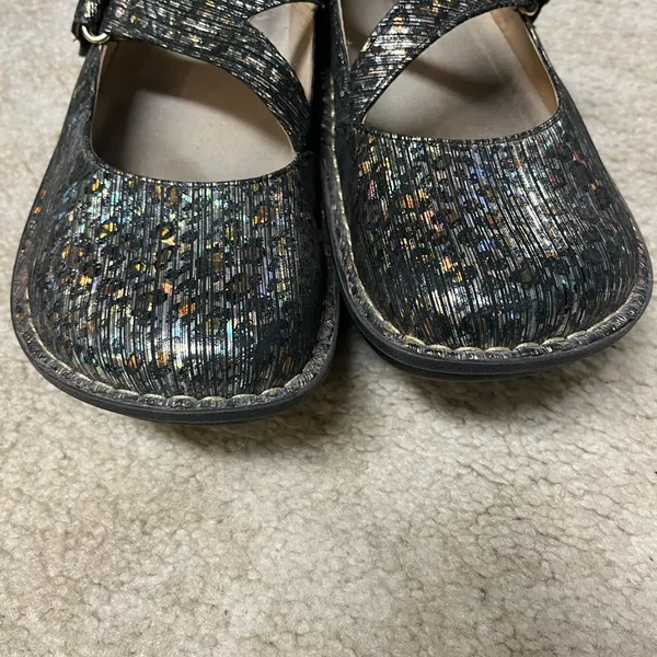 ALEGRIA DAYNA leopard stripes Mary Jane’s SZ 39 metallic NUBUCK— very clean - Image 11
