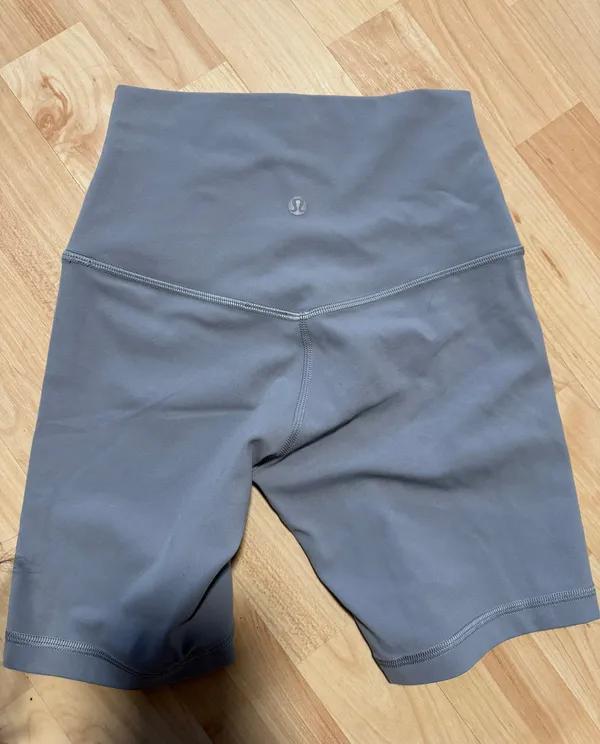 Lululemon Align Shorts 4” - Image 2