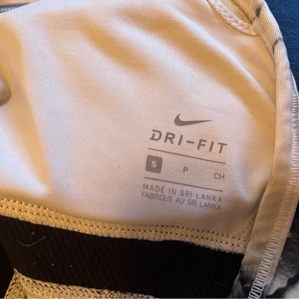 Nike Dri-Fit Indy Floral Racerback Sports Bra Black White‎ Padded Sz Small Gym - Image 2
