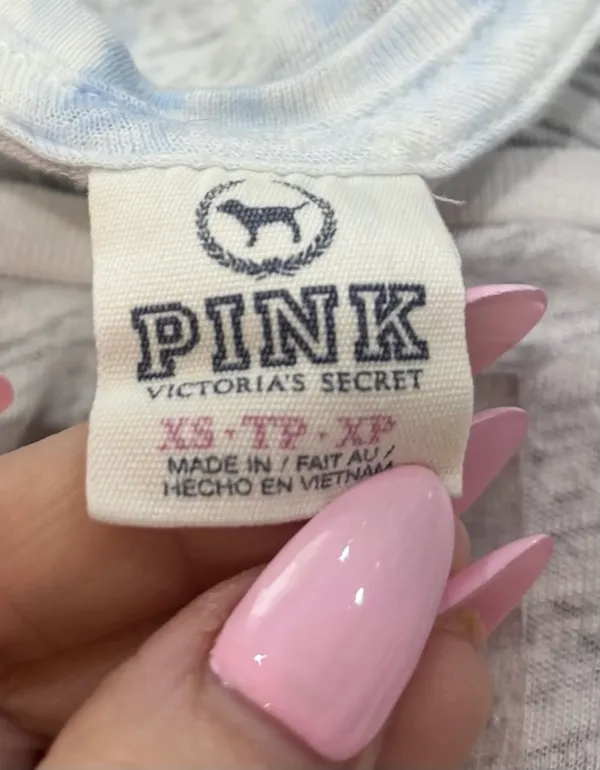 Victoria's Secret PINK Vintage Oversize Logo-Print Scoop Neck Tee - Image 8