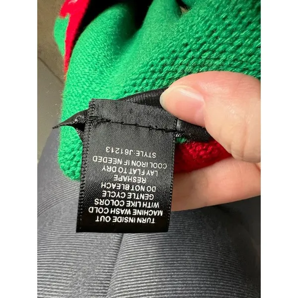 Love Always Cheers Christmas sweater NWT - Image 8