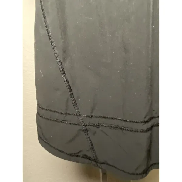 Lululemon Run‎ Chase Me Tank Top SZ 8 Black Adjustable Hem Active Running Yoga - Image 5