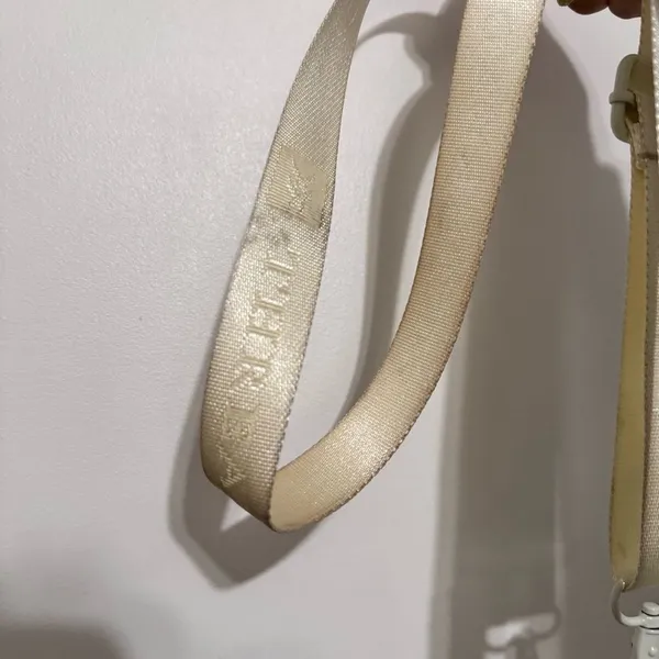 Thread Wallets Off White Crossbody Bag - Image 8