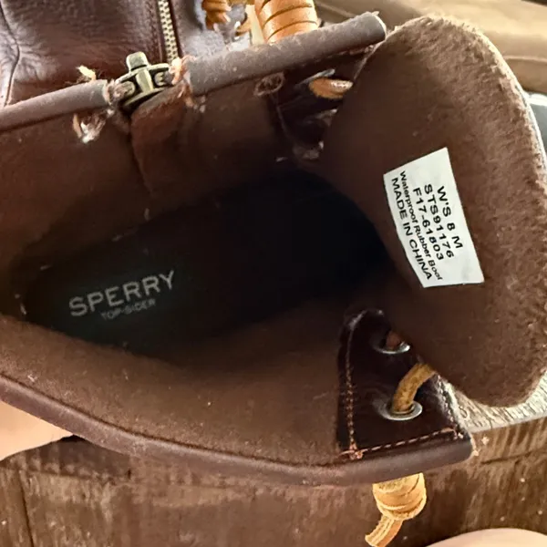 Sperry Saltwater Brown & Black ‘Tan’ Leather Duck Boot - Image 5