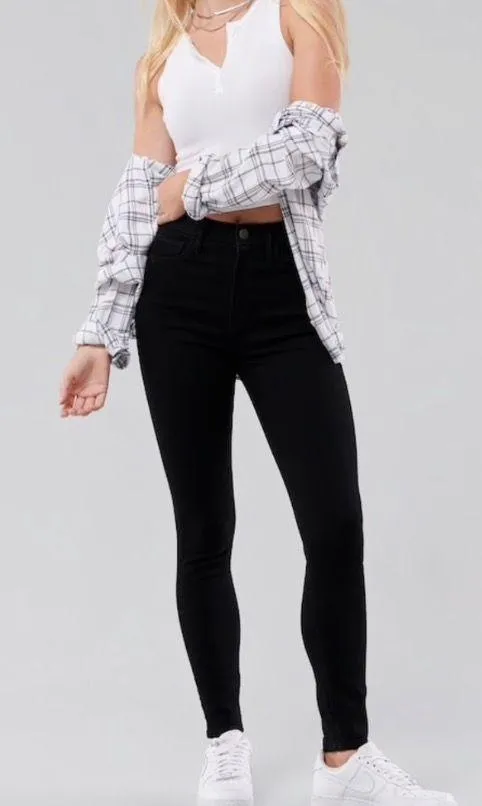 Hollister NWT Ultra High Rise Super Skinny Jeans - Image 2