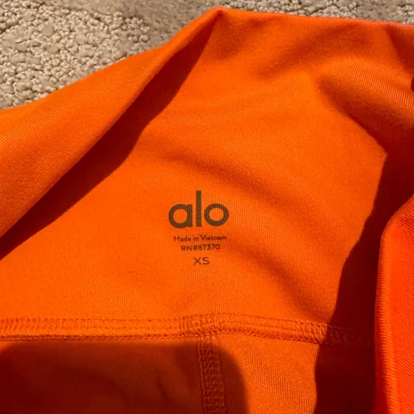 ALO leggings - Image 3
