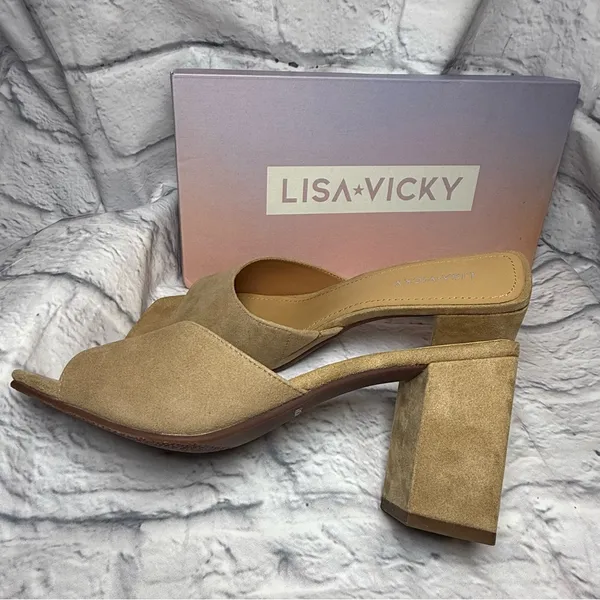 Lisa Vicky Women's Tan Block Heel Sandals - Image 3