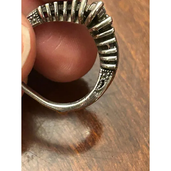 Ring scrap damaged missing stone repair size 4.5 2.95g Silver - Image 3