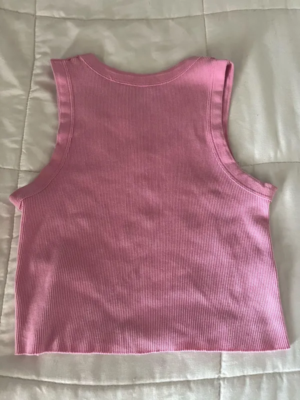 Brandy Melville John galt pink croped tank top ribbed - Image 3