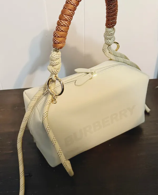 Burberry Bag - Image 4