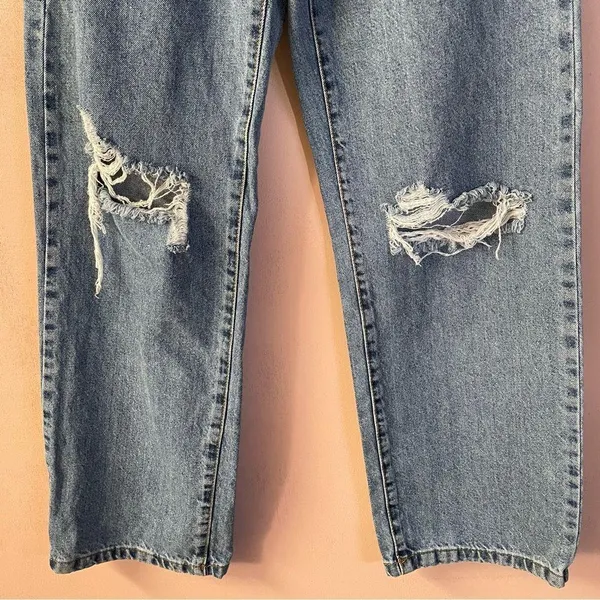Cotton On Medium Wash Blue Ripped Knee Loose Straight Jean Size 4 EUC - Image 11