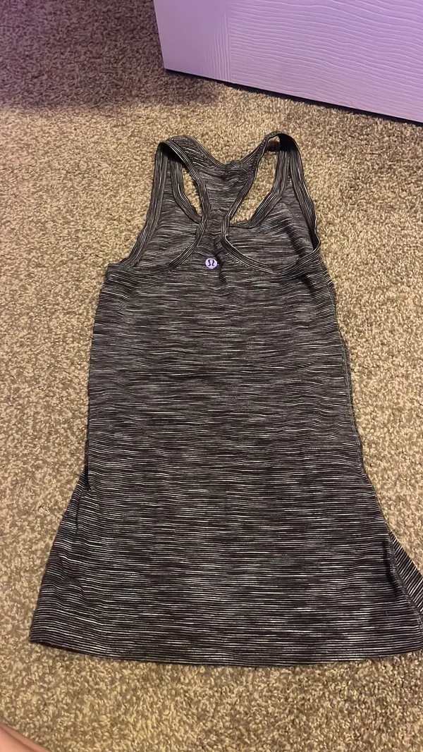 Lululemon Tank Nulu - Image 2