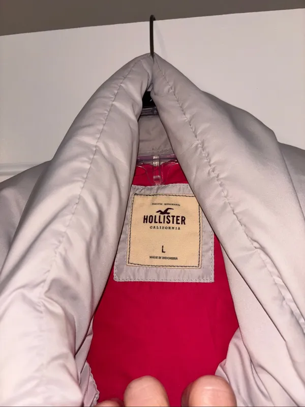 Hollister Grey Puffer Coat Size Large - Image 6