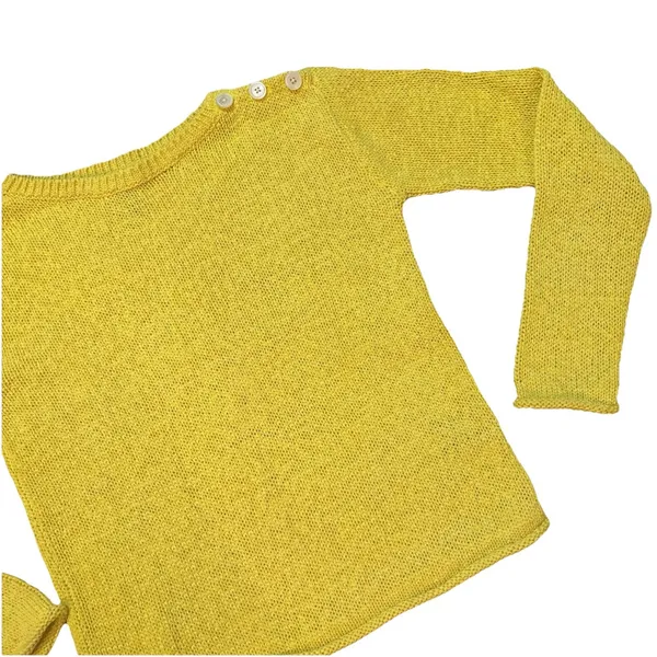 Ralph Lauren Women's Yellow Crocheted sweater buttons‎ on shoulder Size small - Image 4