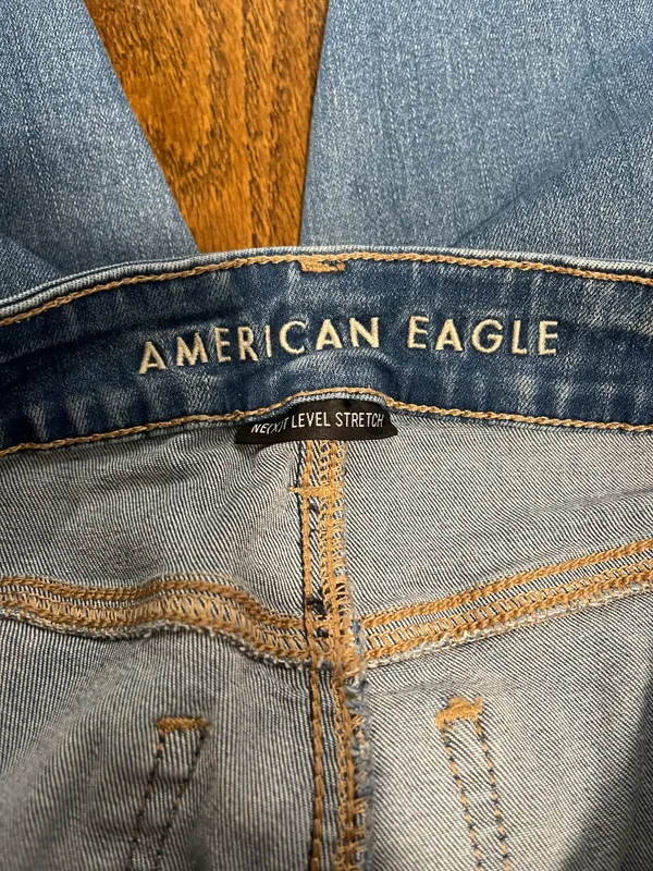 American Eagle jeans - Image 2