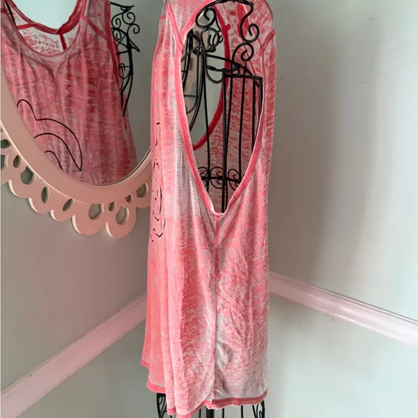 Peloton Pink and White tank top see through large‎ - Image 2
