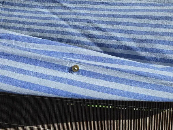 Nicole Miller Blue and White Striped Linem Blend Button-Up Shirt Small - Image 8