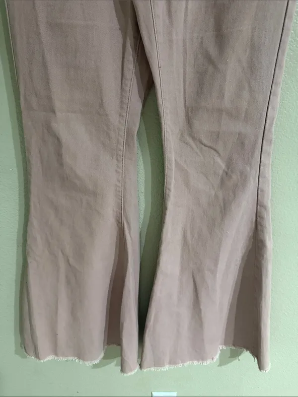 SheIn Pink Flared Jeans - Image 3