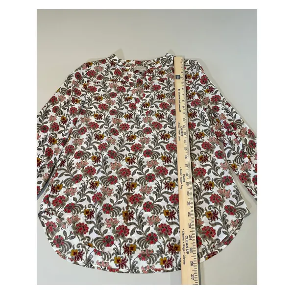 Ann Taylor LOFT Semi Sheer Floral Button‑Down Top Size S Lightweight - Image 3