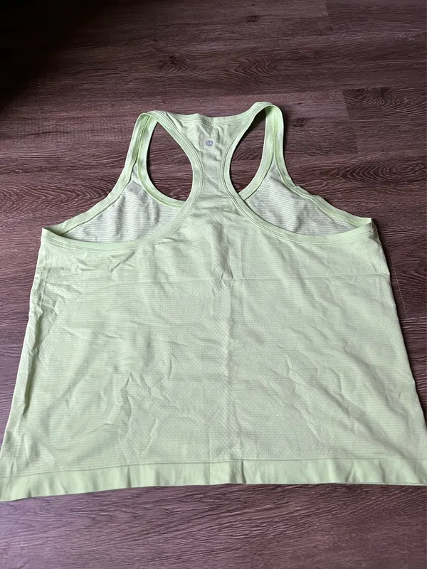 Lululemon Swiftly Tech Tank - Image 2