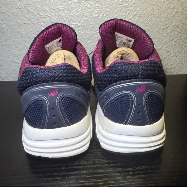 New Balance‎ 470 V1 TechRide Womens Size 9.5 Blue Purple Running Shoes Sneakers - Image 4