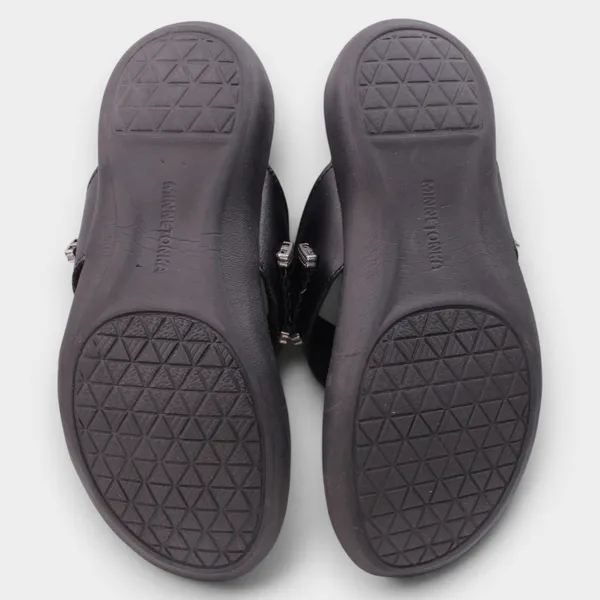 Minnetonka Silverthorne 360 Womens 9 Black Leather Concho Sandals - Image 8