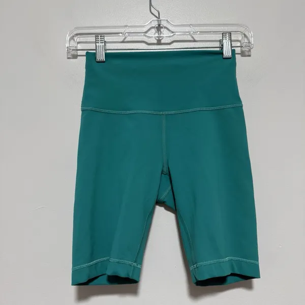 Lululemon Wunder Train Everlux High Rise Short‎ 8" in Maldives Green Size 4 - Image 3