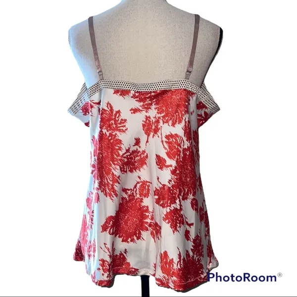 Gillian & O’Malley sleepwear top size XXL women’s v-neck with adjustable straps - Image 7