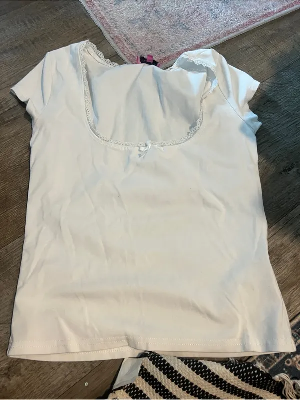 Edikted Priscilla White Lace-Trim Scoop Neck Women's Top - Image 7