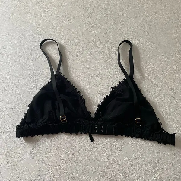 Show Off by Aerie Black Lace Triangle Bralette Size Large Coquette Y2K - Image 3