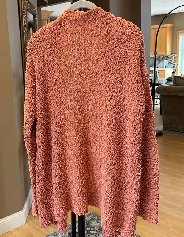 Soft Cardigan With Pockets - Image 7