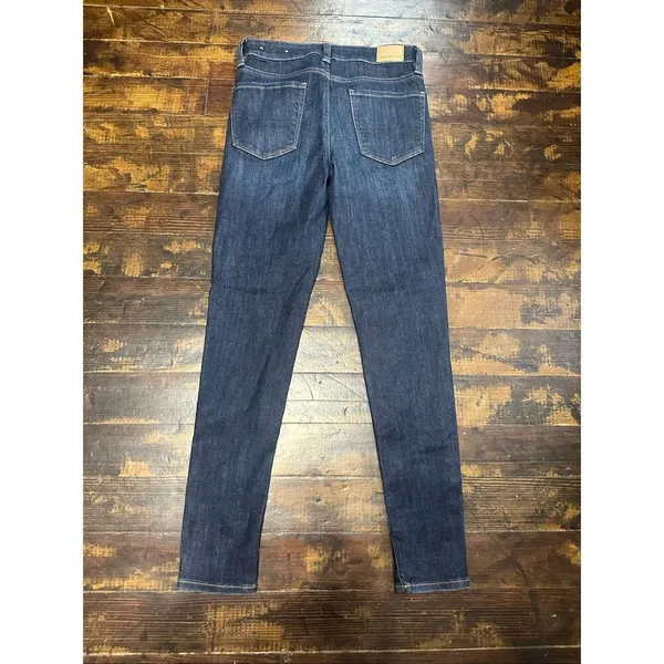 American Eagle hi rise stretchy dark wash size 6 jeggings - Image 3