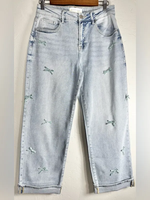 Risen Cassidy High-Rise Barrel Leg Bow Detail Cropped Blue Jeans Size 5/27 - Image 6