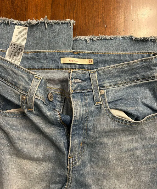 Levi’s Jeans 726 Flares - Image 2