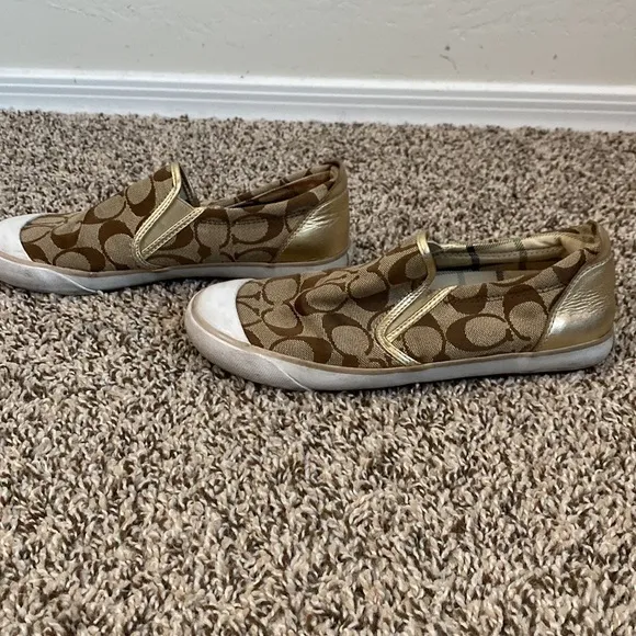 Coach women’s Beale Signature Slip On Loafer Sneaker size 7‎ - Image 5