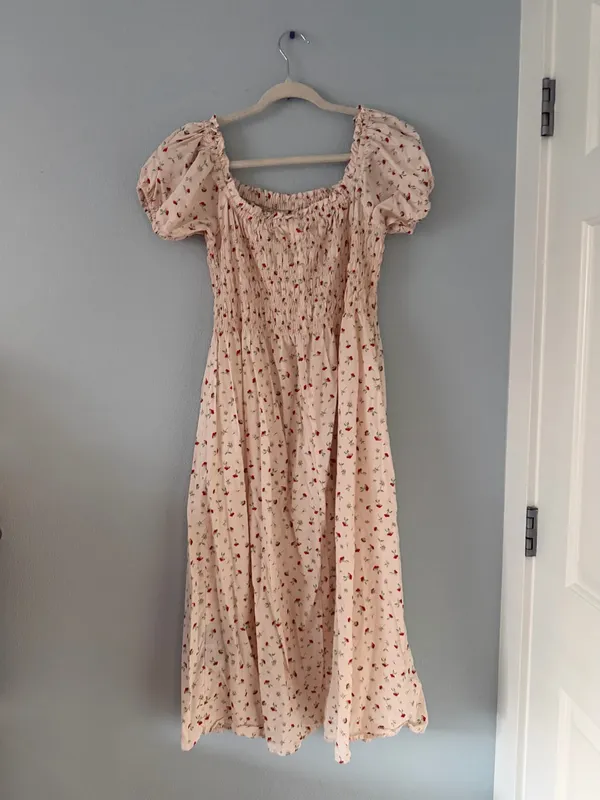 H&M Blush Pink Floral Smocked Midi Dress - Image 4
