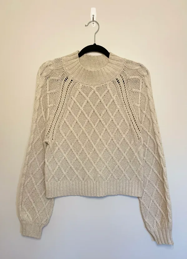 American Eagle Cable Knit Long Sleeve Cropped Sweater, Tan/Beige, Size S, EUC - Image 7