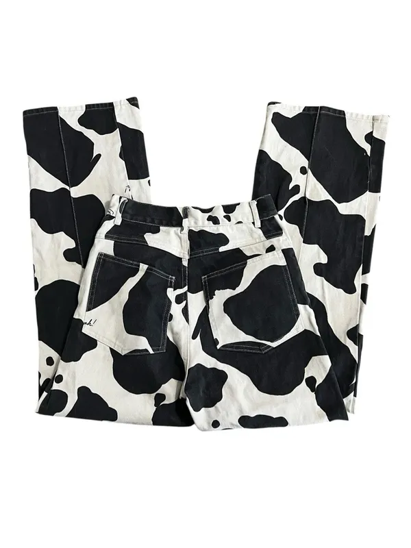 Lisa Says Gah Robyn Cow Print High Rise Straight Leg Jeans 26 - Image 5