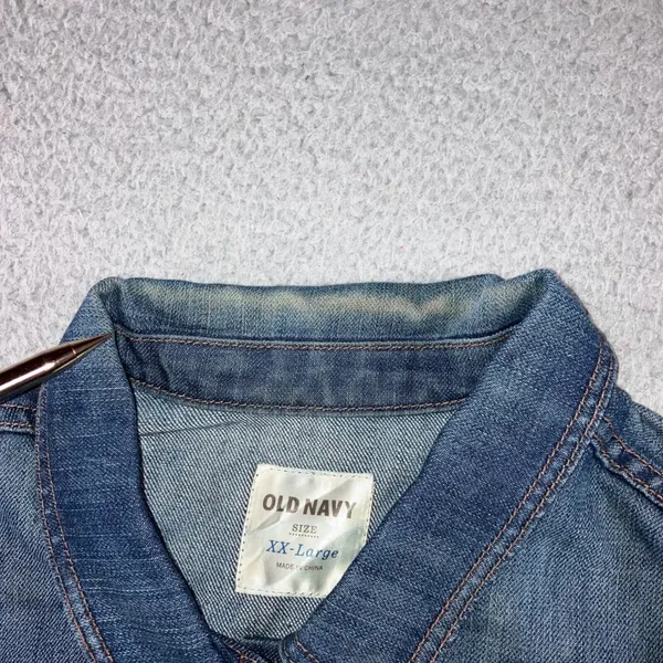 Old Navy Denim Trucker Jacket Women 2XL Blue Faded Utility Layering Outdoor - Image 4