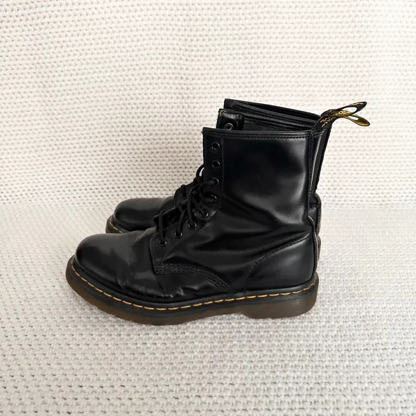 Dr Martens Black Smooth Shiny Leather 1460 Classic Combat Boots Women 9 Men 7 - Image 5